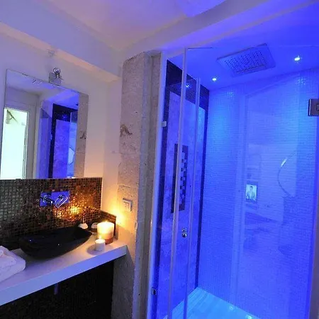 Couette-café Arcobello 4*